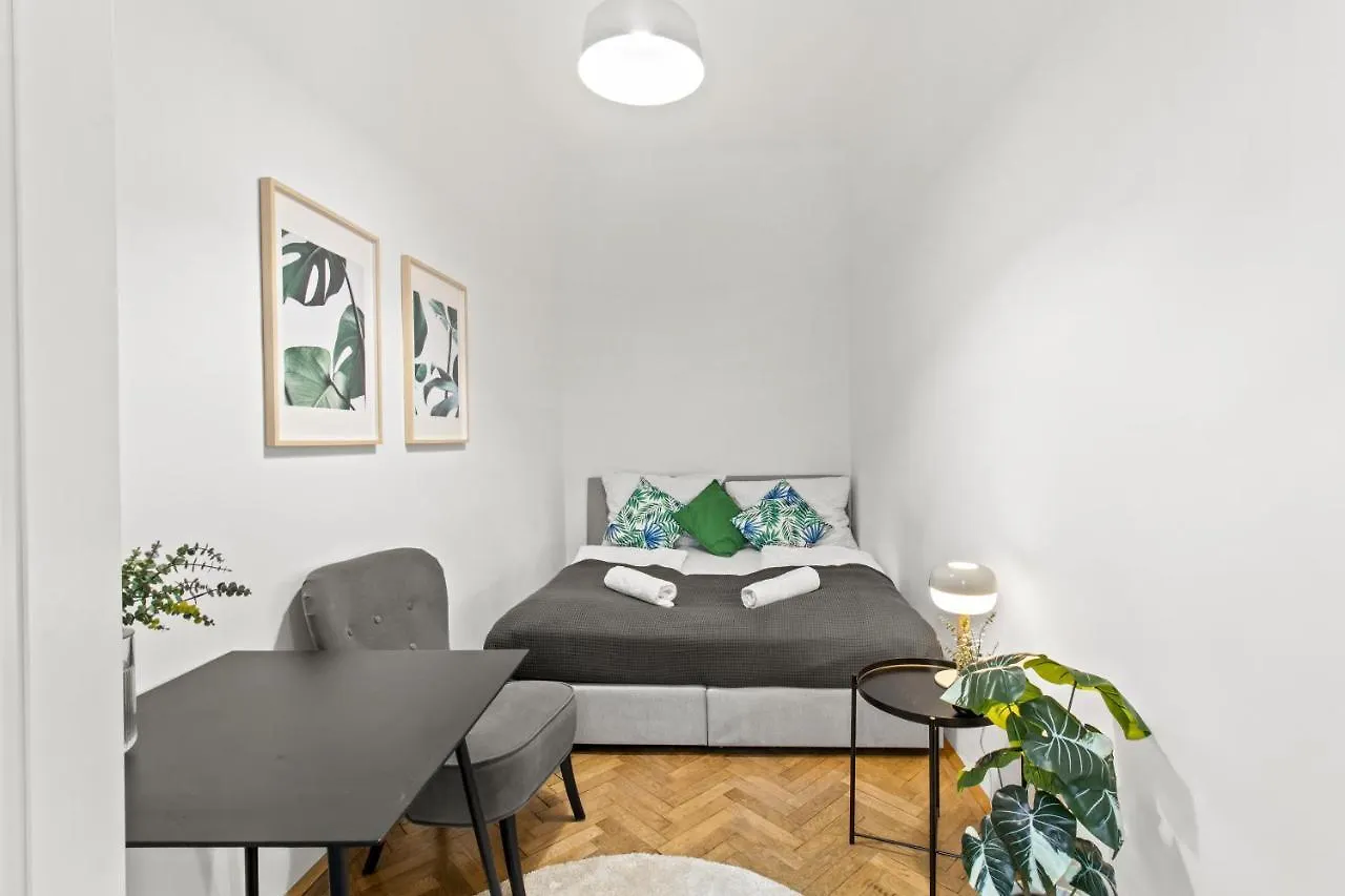 Apartment Separate Bedroom - Near Schoenbrunn Vienna